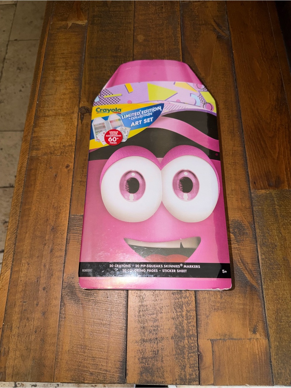 Crayola Pink Character Tin Art Set